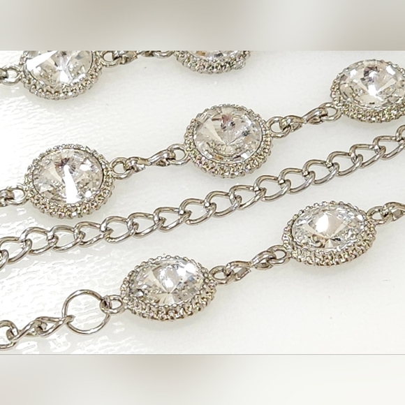 Round Clear Rhinestones Adjustable Belt - Picture 6 of 12